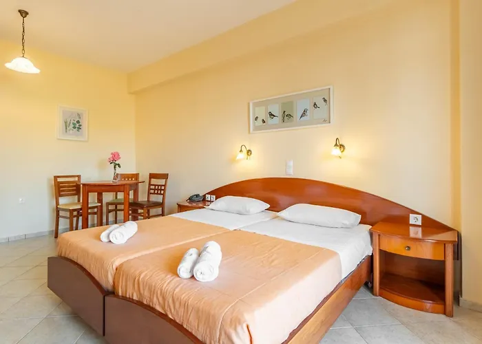 Kosmos St6 In Agios Stefanos آغيوس ستيفانوس